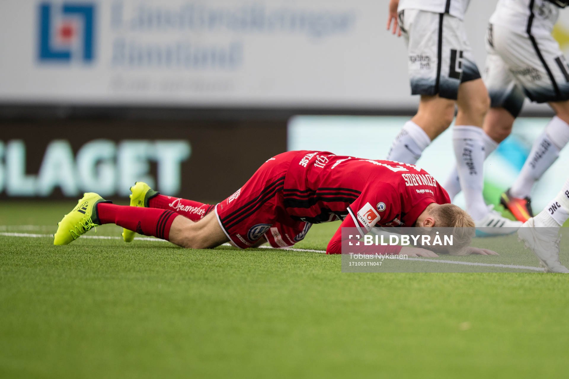 Östersunds Curtis Edwards deppar