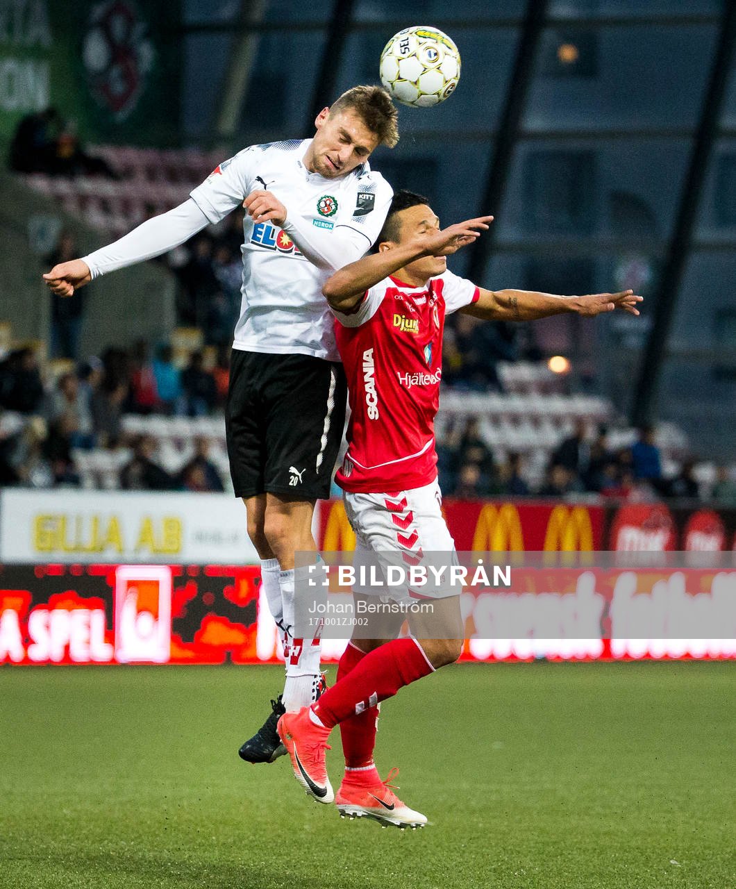 Örebros Filip Rogic och Kalmars Romário Pereira Sipião