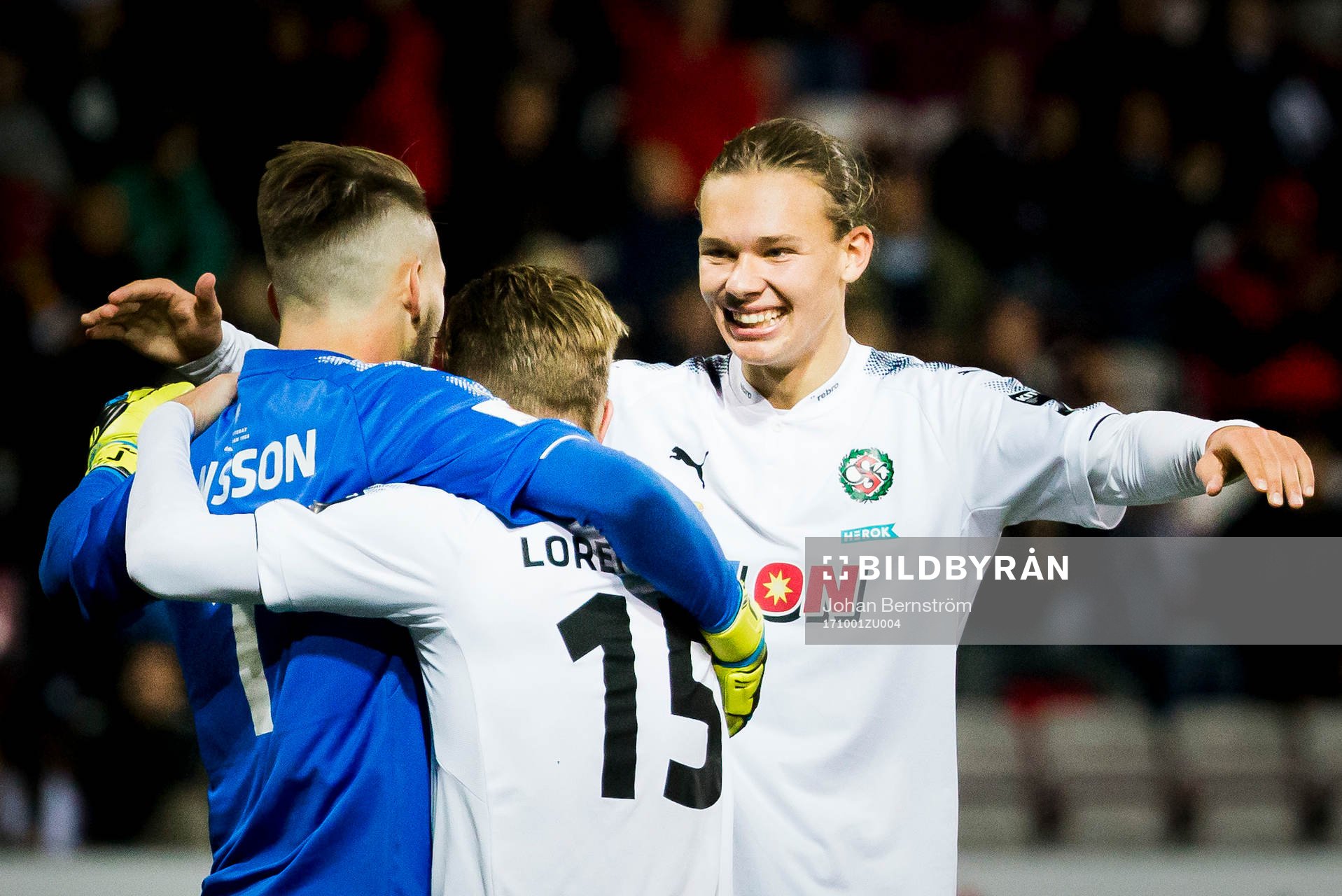 Örebros målvakt Oscar Jansson, Martin Lorentzson  och
