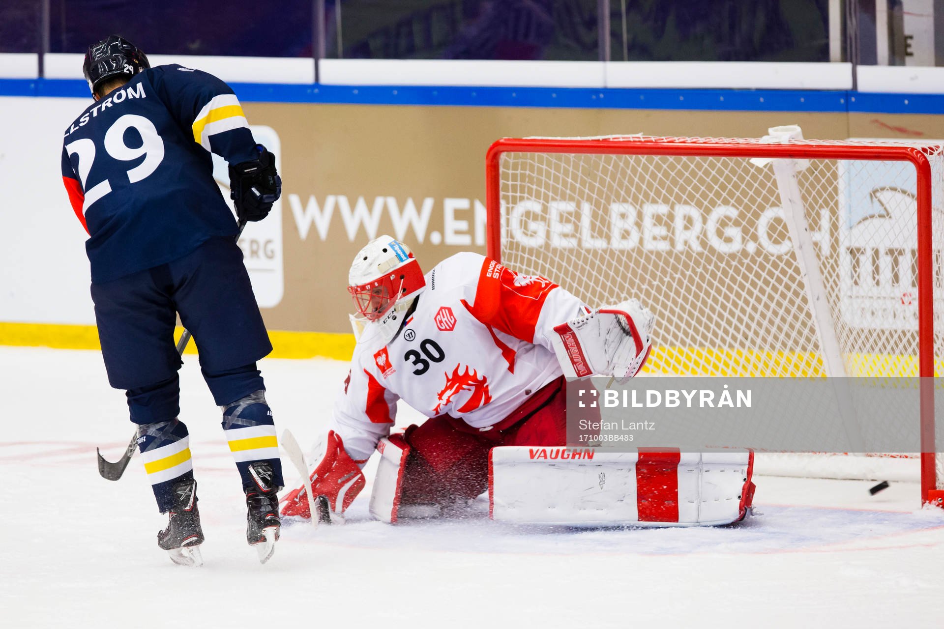 David Ullström of HV71 scores past Simon Hrubec goalkeeper