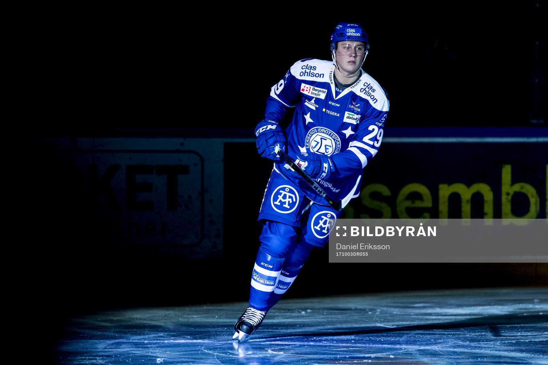 Leksands David Åslin  innan ishockeymatchen i