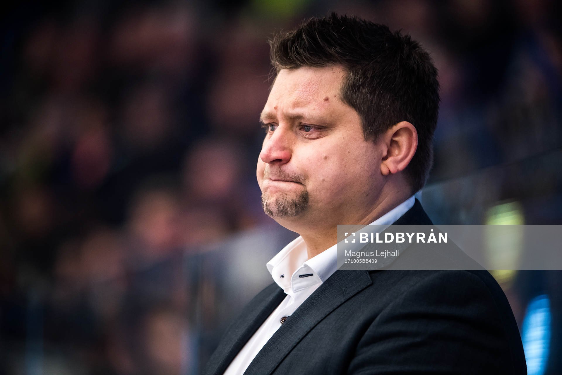 Moras tränare Mattias Karlin  deppar