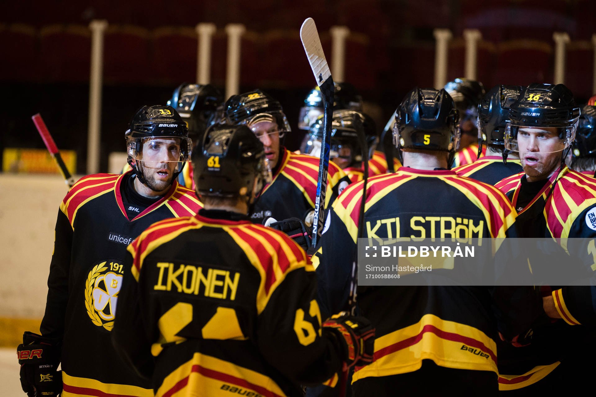 Brynäs Ryan Gunderson och Daniel Paille jublar