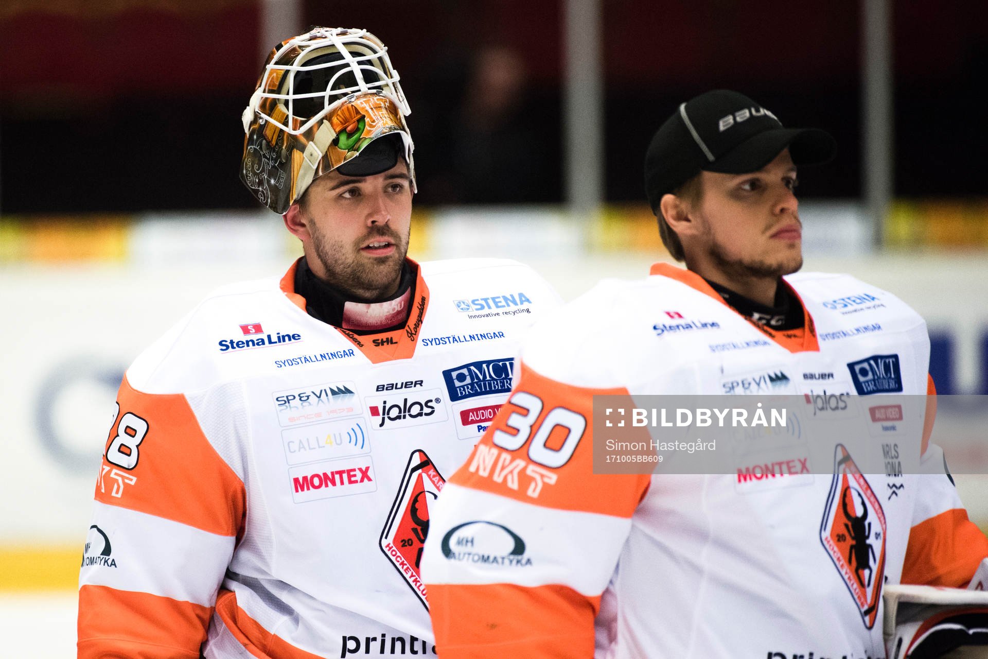 Karlskronas målvakt Johannes Jönsson och målvakt Henrik