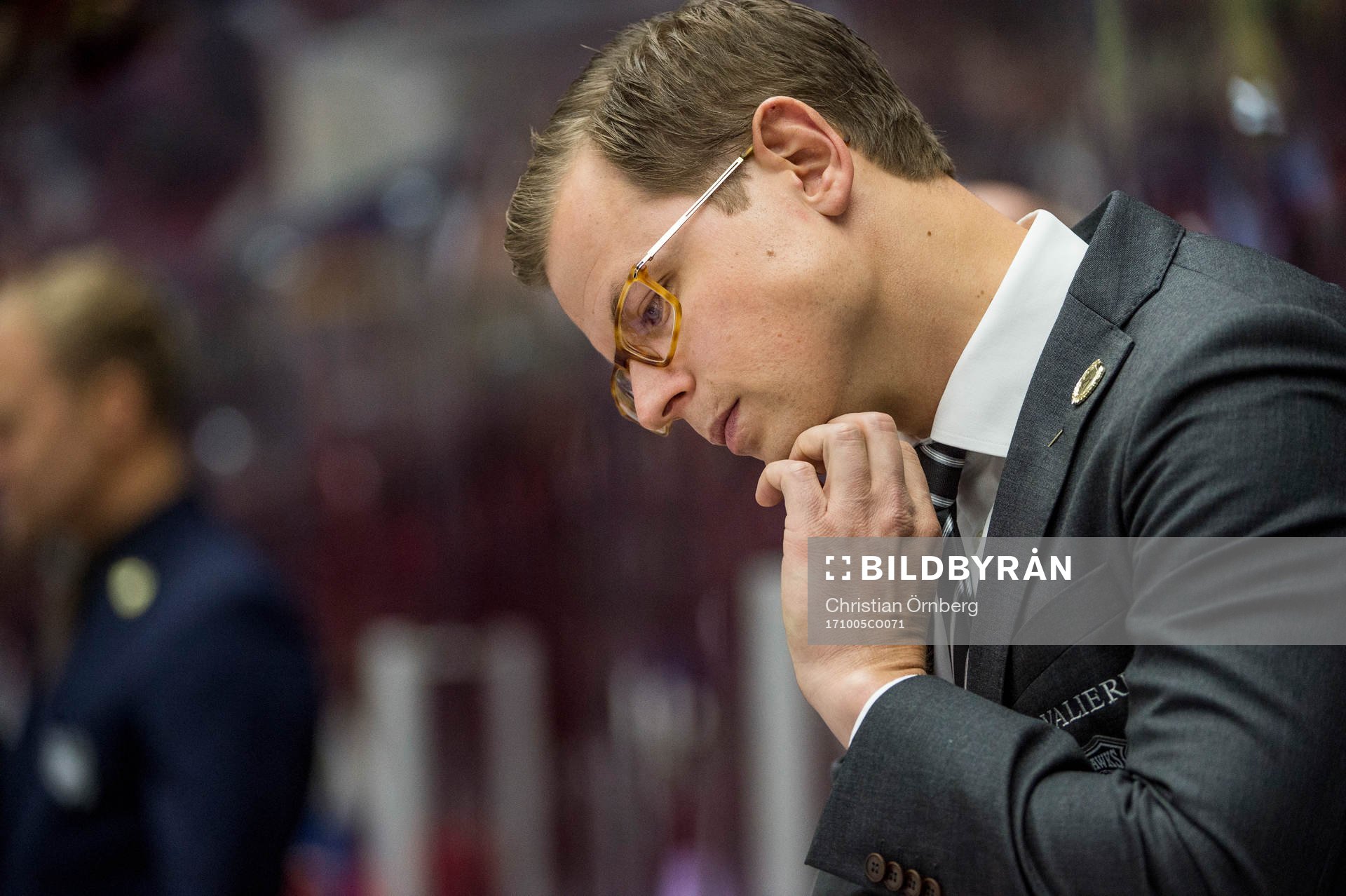 Malmö Redhawks assisterande tränare Martin Filander deppar