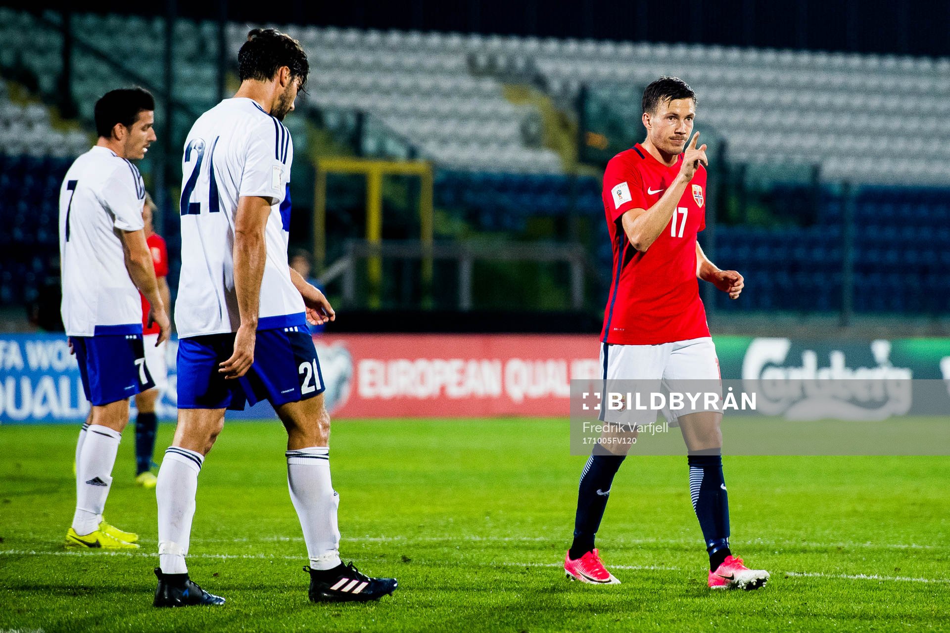 Martin Linnes of Norway celebrates