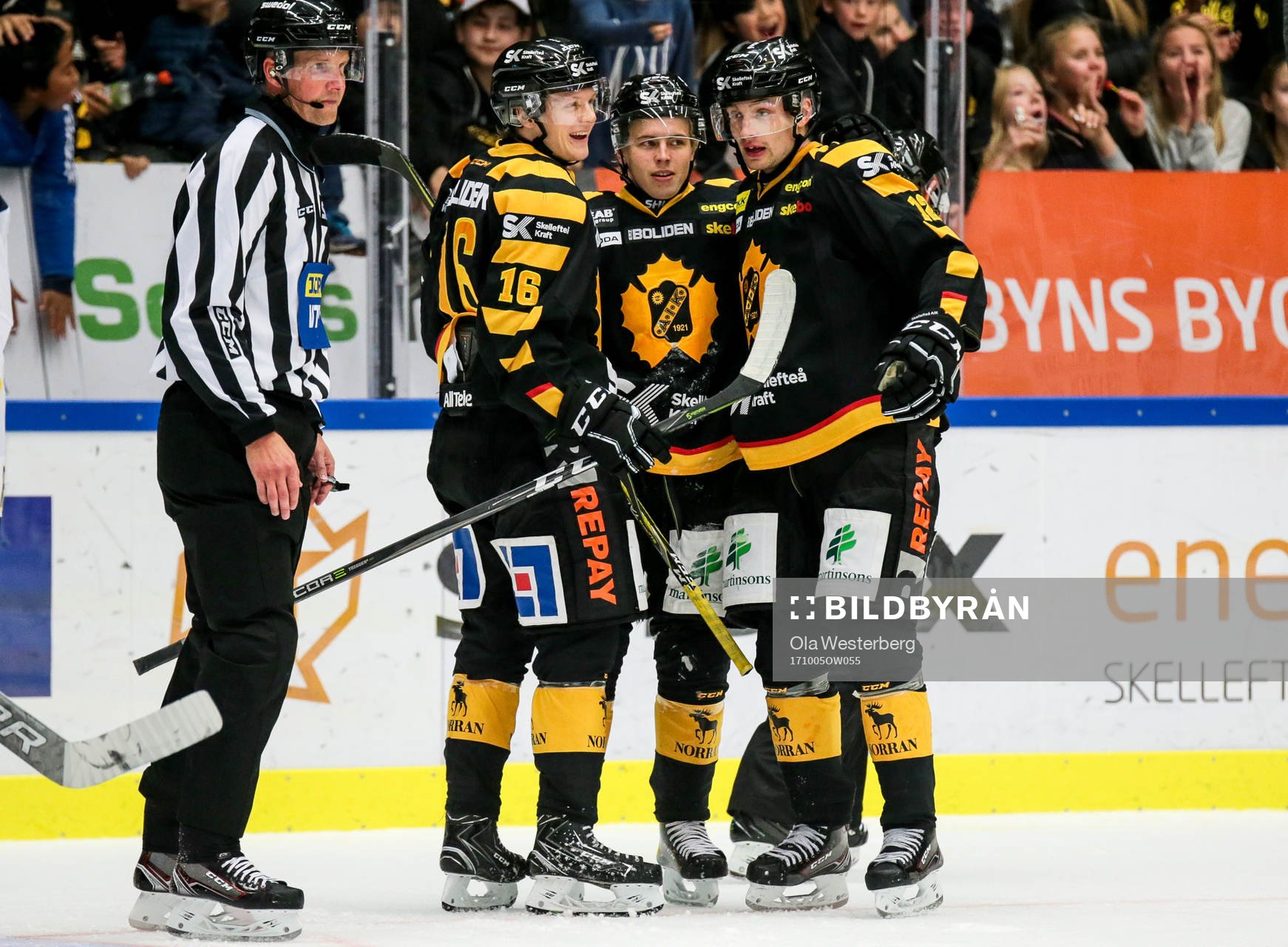 Skellefteås Tim Söderlund , Linus Lindström och Adam