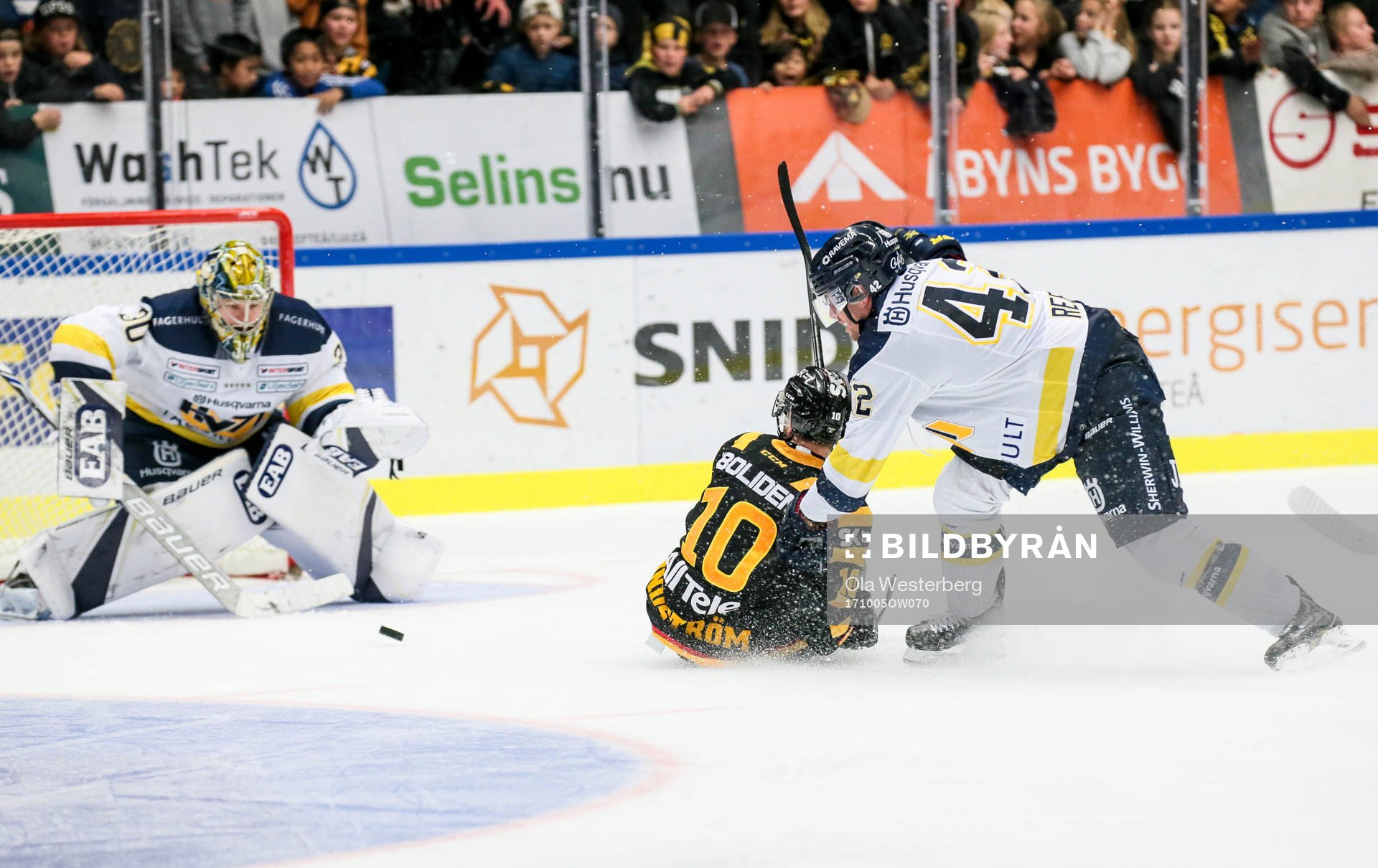 s målvakt Linus Söderström