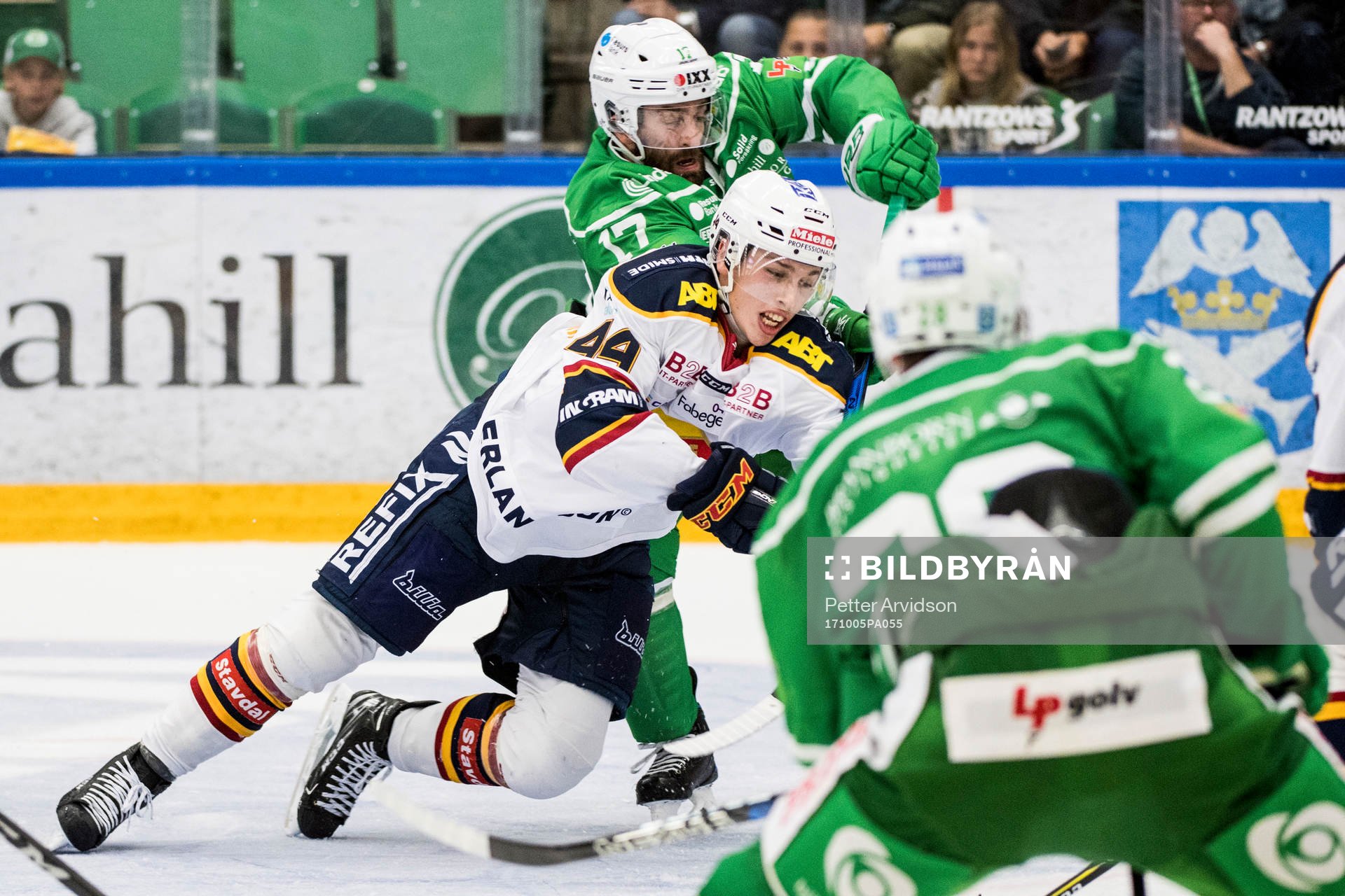 Djurgårdens Lukas Vejdemo faller