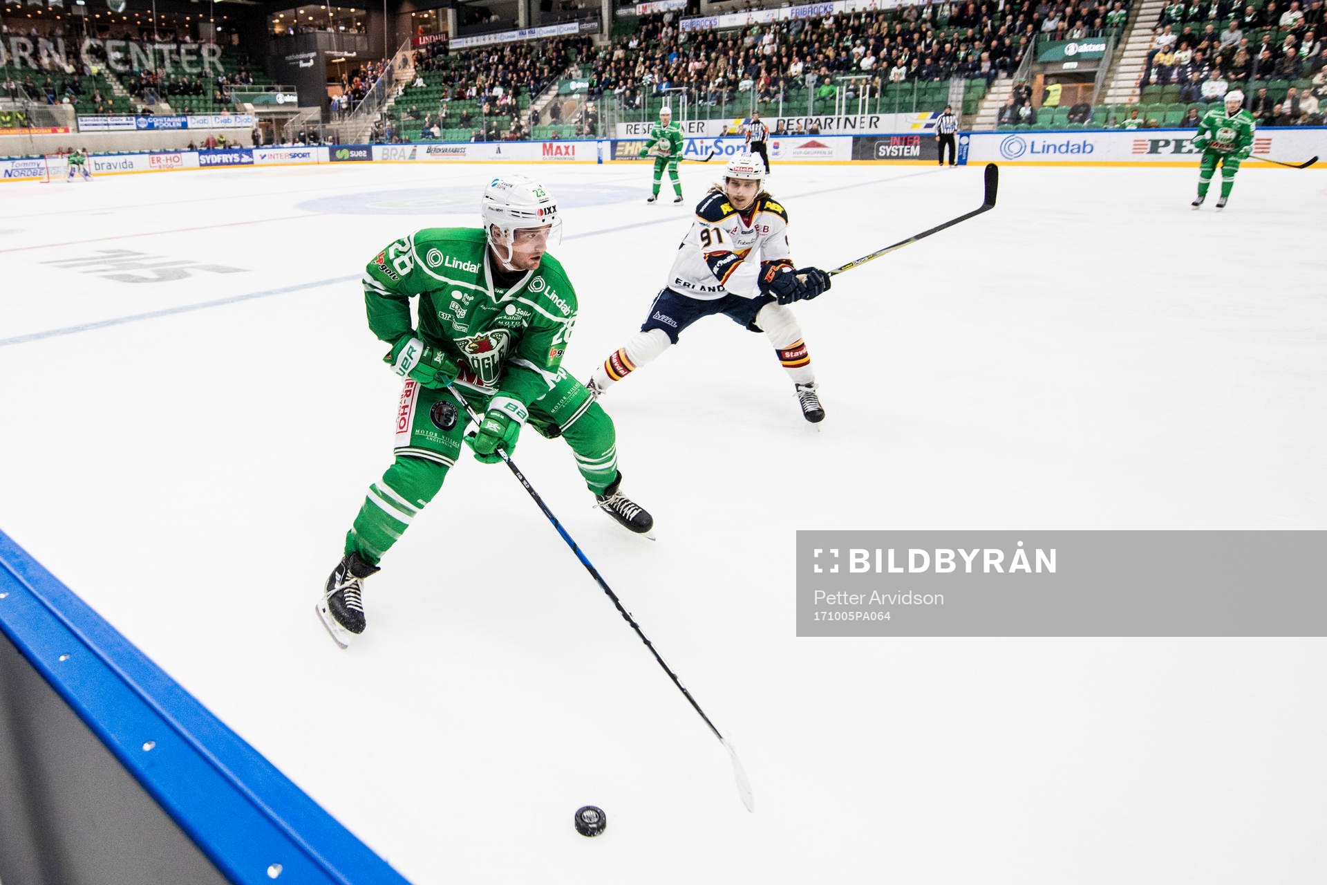 Rögles Cade Fairchild och Djurgårdens Axel Jonsson