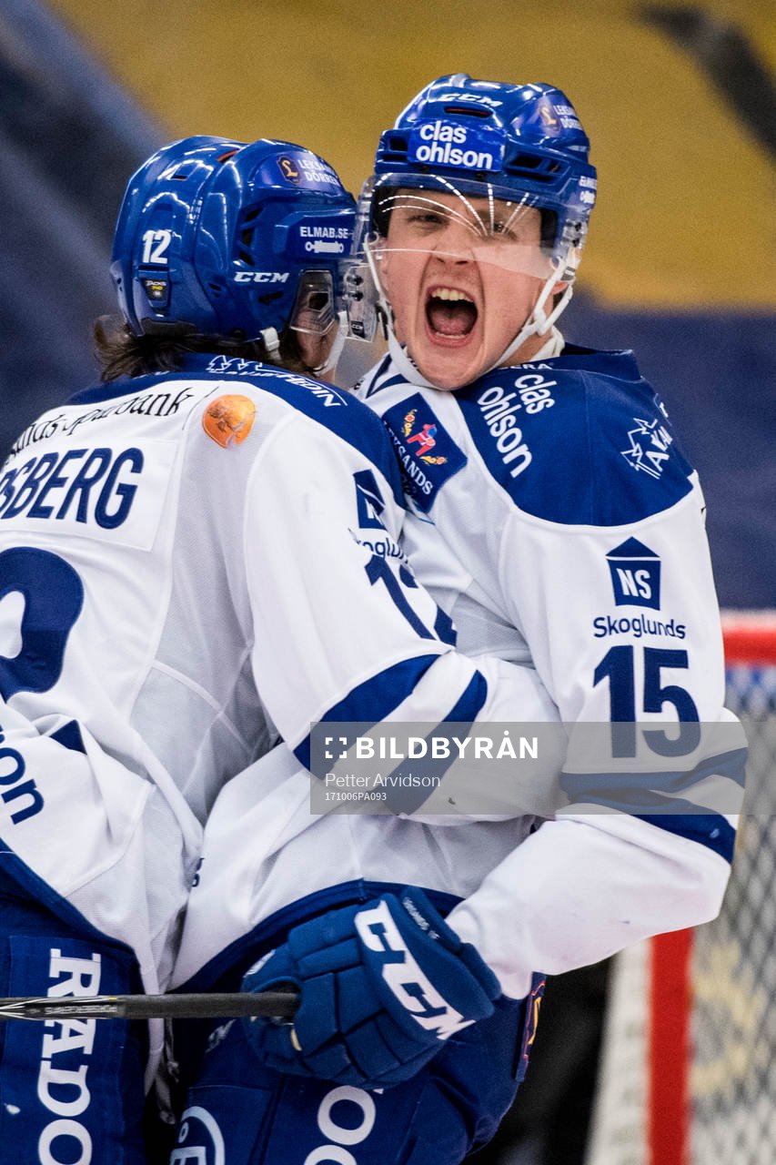 Leksands Johan Porsberger jublar med Fredrik Forsberg