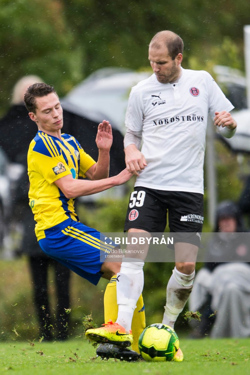 Eskilsminnes Filip Ottosson och Hittarps Mikael Dahlgren