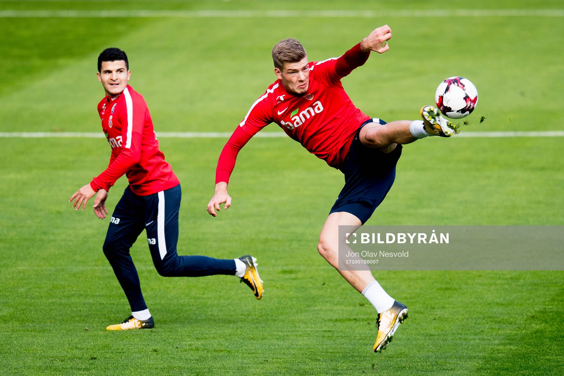Tarik Elyounoussi and Alexander Sørloth of Norway