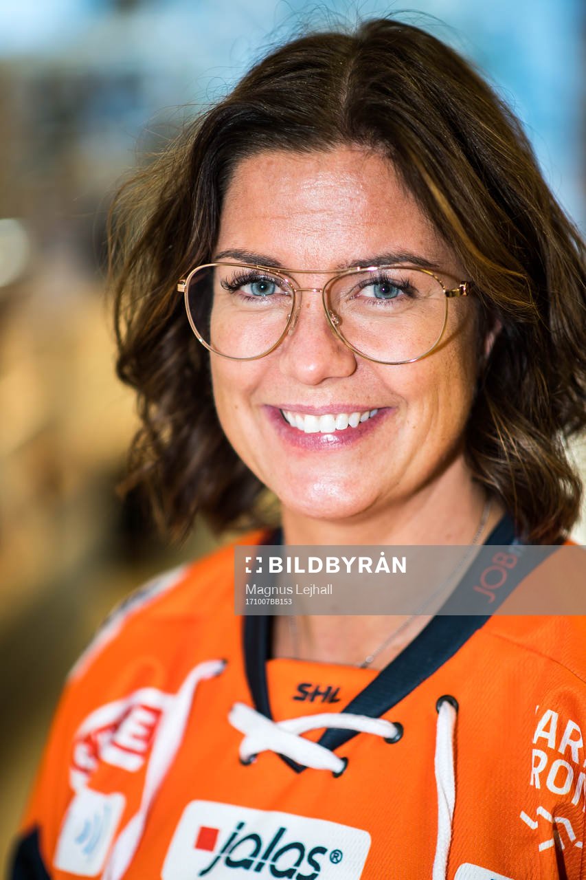 Butikschef Linda Blomqvist på akademibokhandeln i