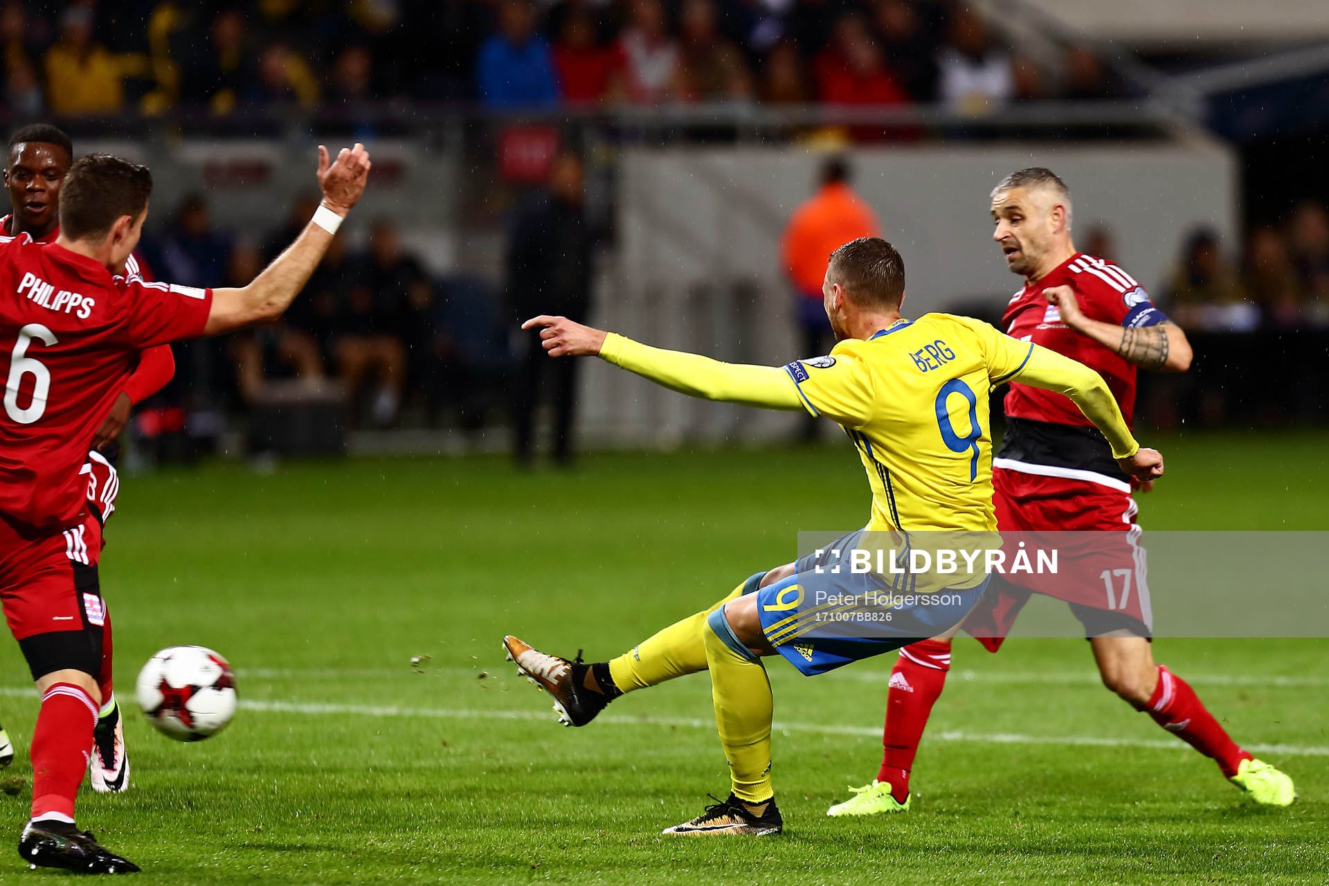 Mål 2-0 av Sveriges Marcus Berg