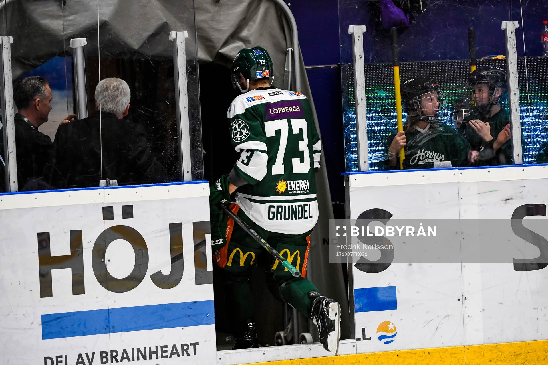 Färjestads Anton Grundel får matchstraff