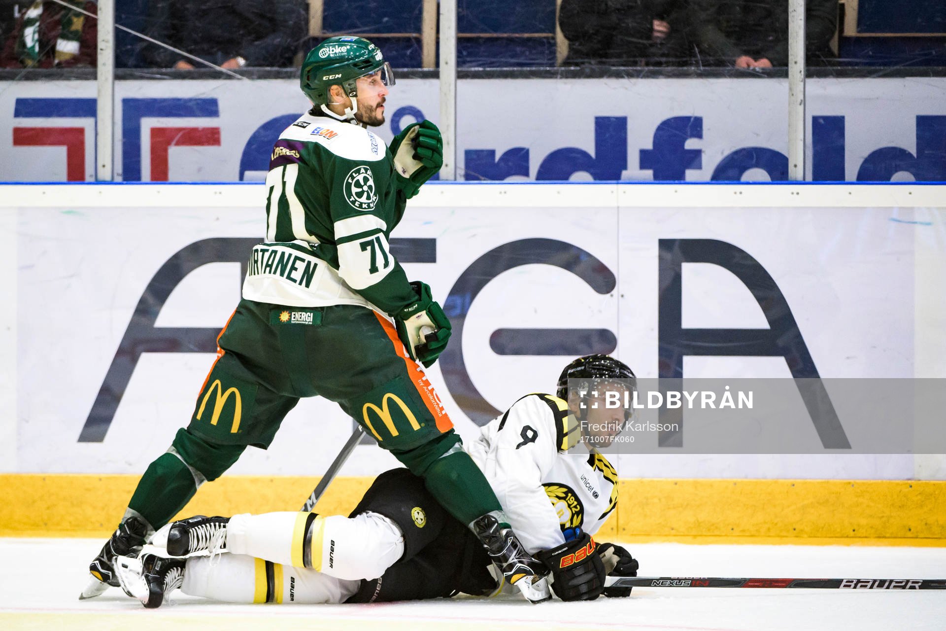 Färjestads Jesse Virtanen och Brynäs Louie Caporusso