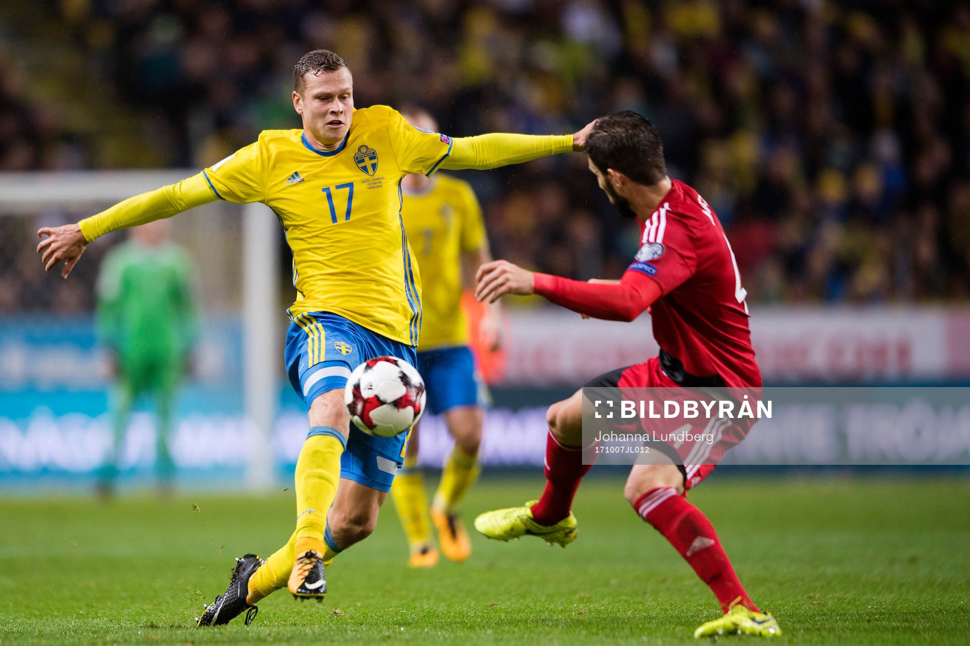 Sveriges Viktor Claesson mot Luxemburgs Kevin Malget