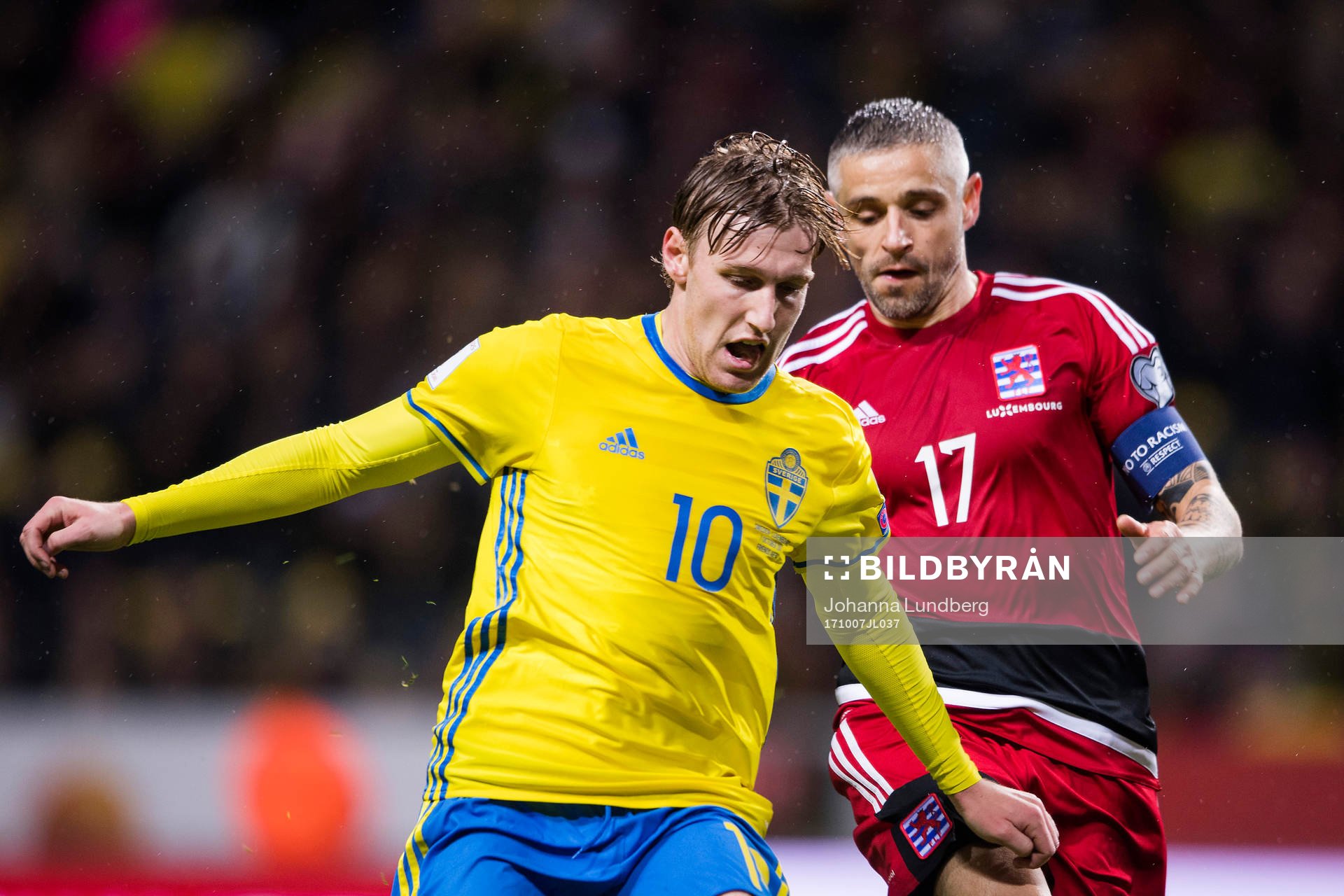 Sveriges Emil Forsberg och Luxemburgs Mario Mutsch