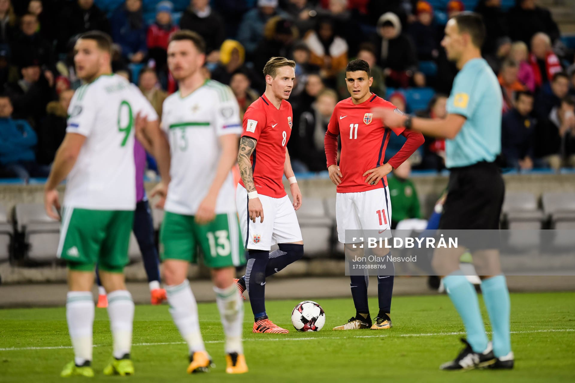 Alexander Toft Søderlund and Mohamed Elyounoussi of Norway