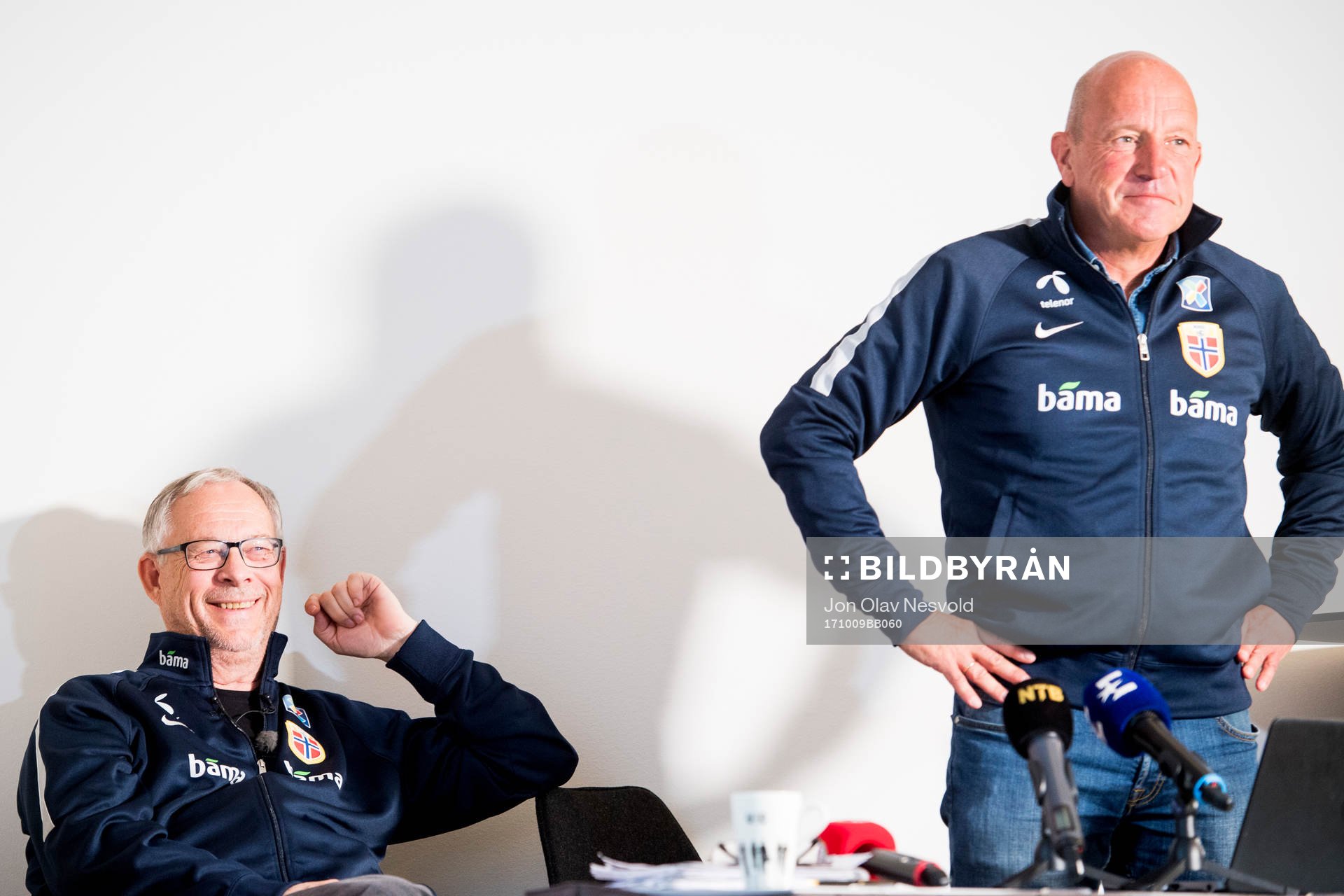 Lars Lagerbäck, head coach of Norway, and Nils Johan Semb,