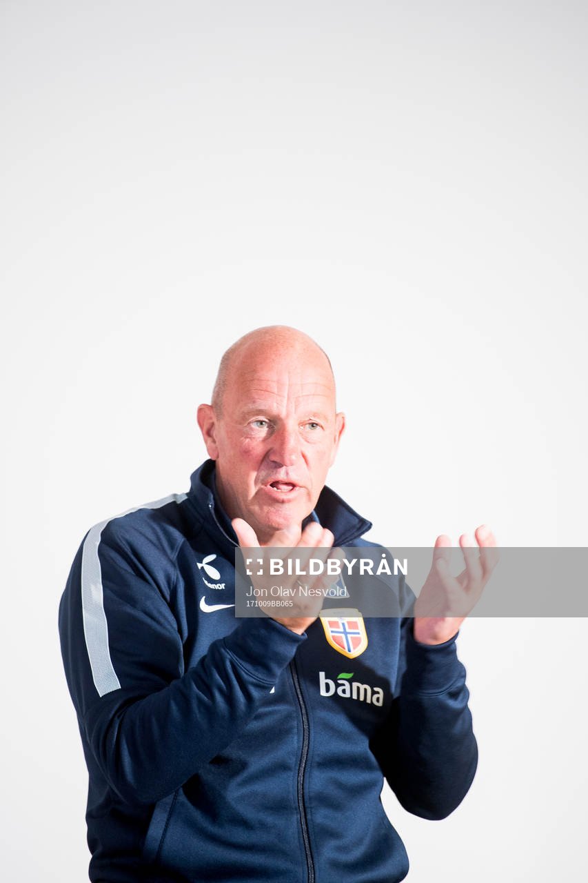 Nils Johan Semb, Chief of elite football of the Norwegian