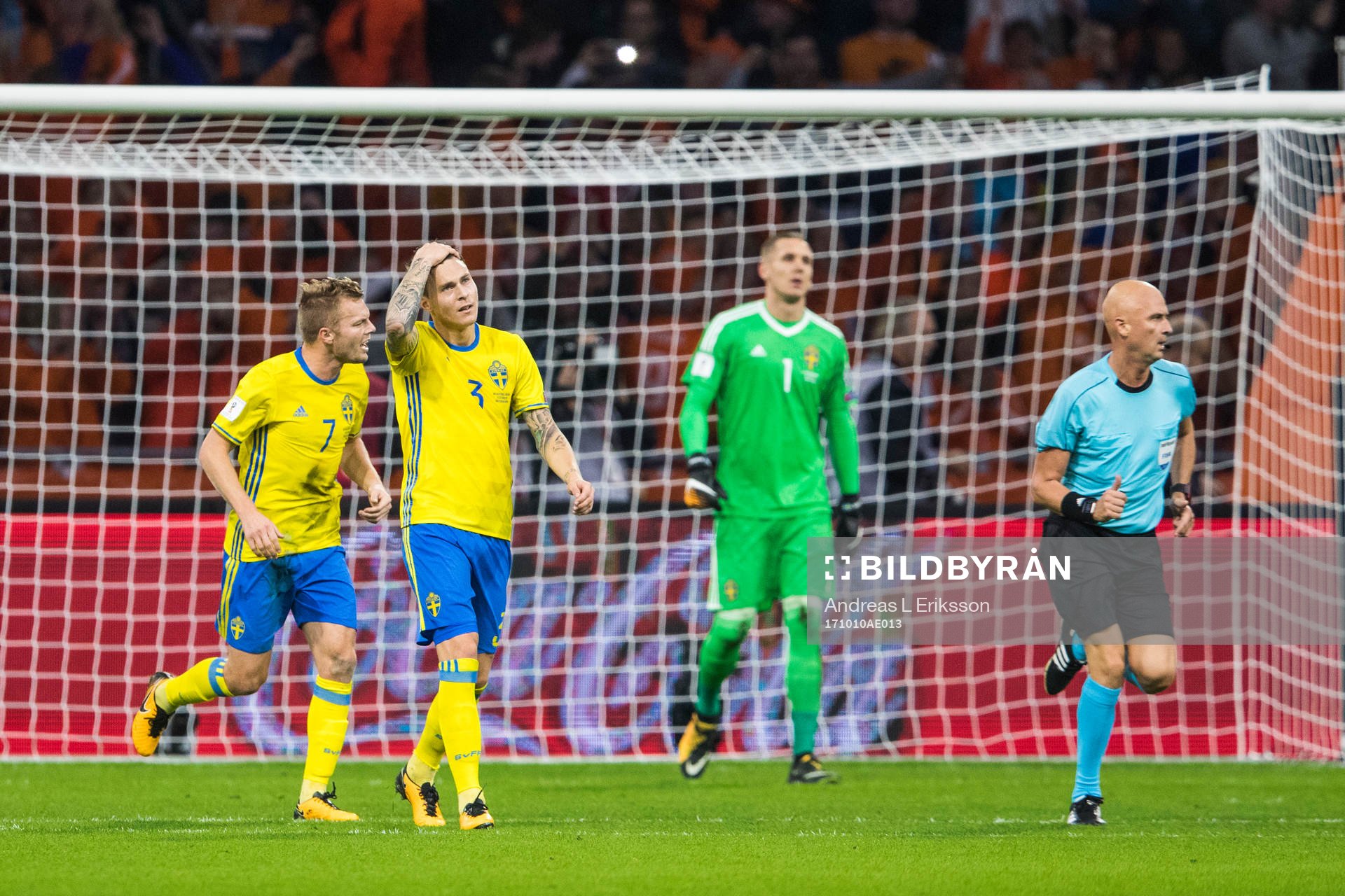 Sveriges Sebastian Larsson, Victor Nilsson Lindelöf och