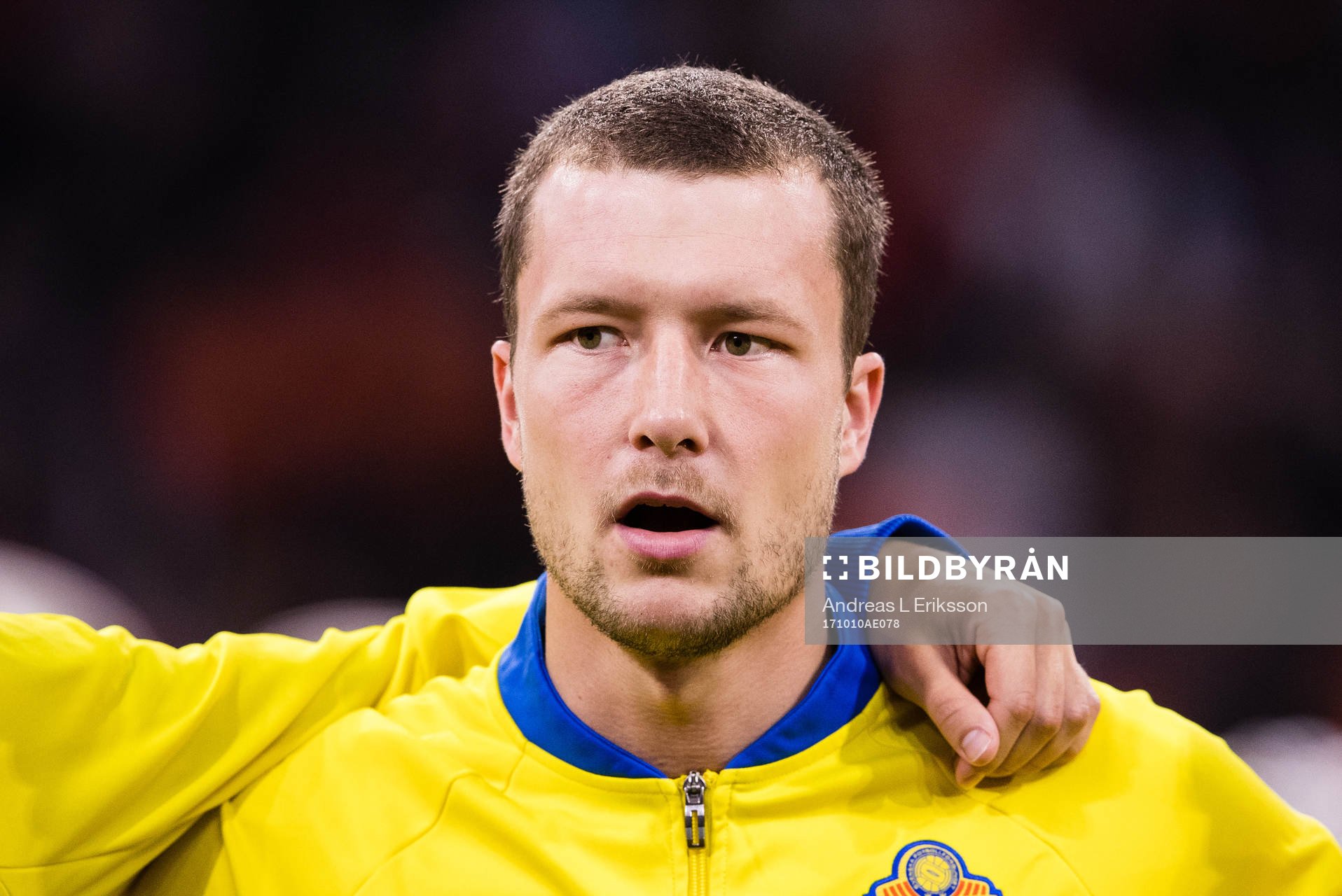 Sveriges Jakob Johanssonunder VM-kvalmatchen i fotboll