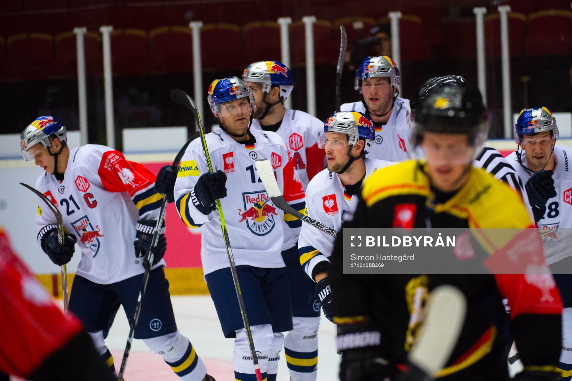 Player of Munich celebrates the tying goal 2-2