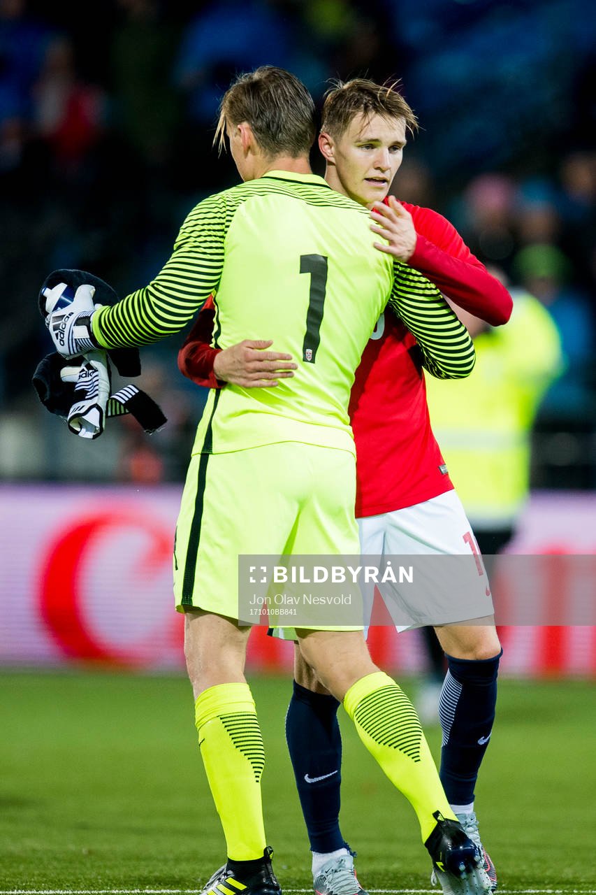 Goalkeeper Sondre Rossbach and Martin Ødegaard of Norway celebrate after the UEFA European Under-21 Qualifier match between Norway and Germany on October 10, 2017 in Drammen.
