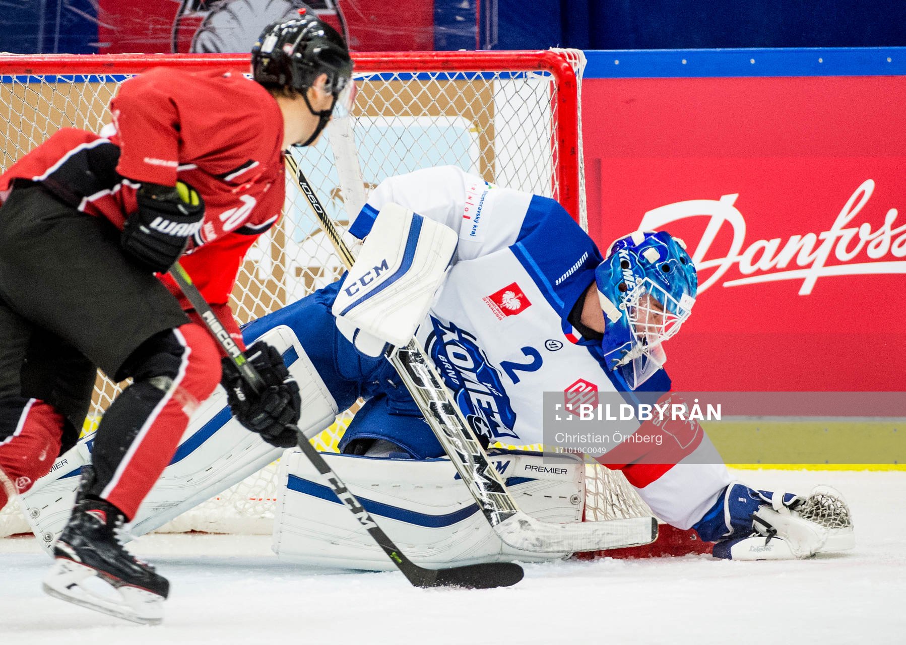Robin Alvarez of Malmö Redhawks and Goalkeeper Lukas