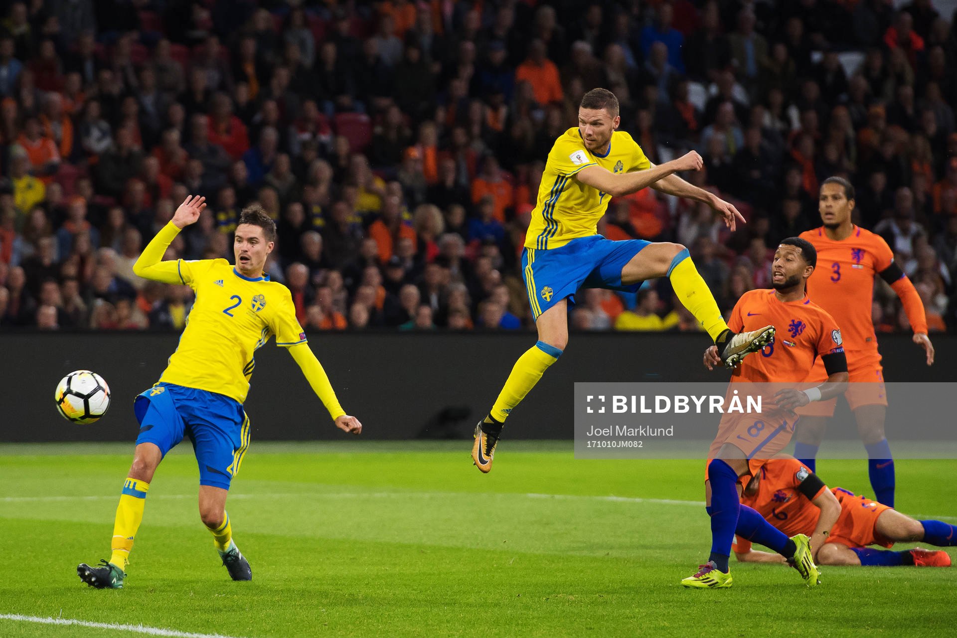 Sveriges Mikael Lustig och Marcus Berg