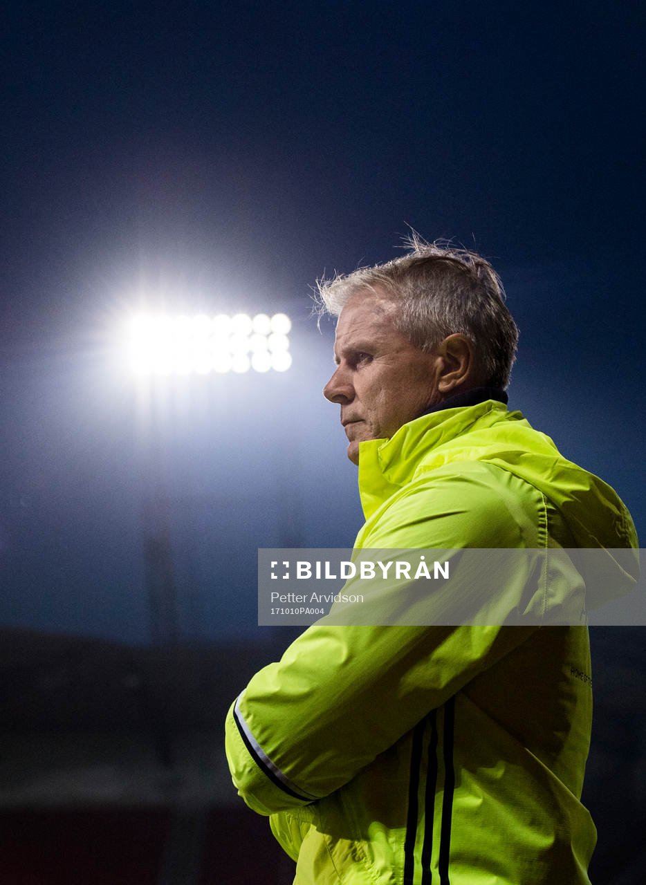 Sveriges förbundskapten Roland Nilsson inför fotbollsmatchen i kvalet till U21-EM mellan Sverige och Malta den 10 oktober 2017 i Helsingborg.