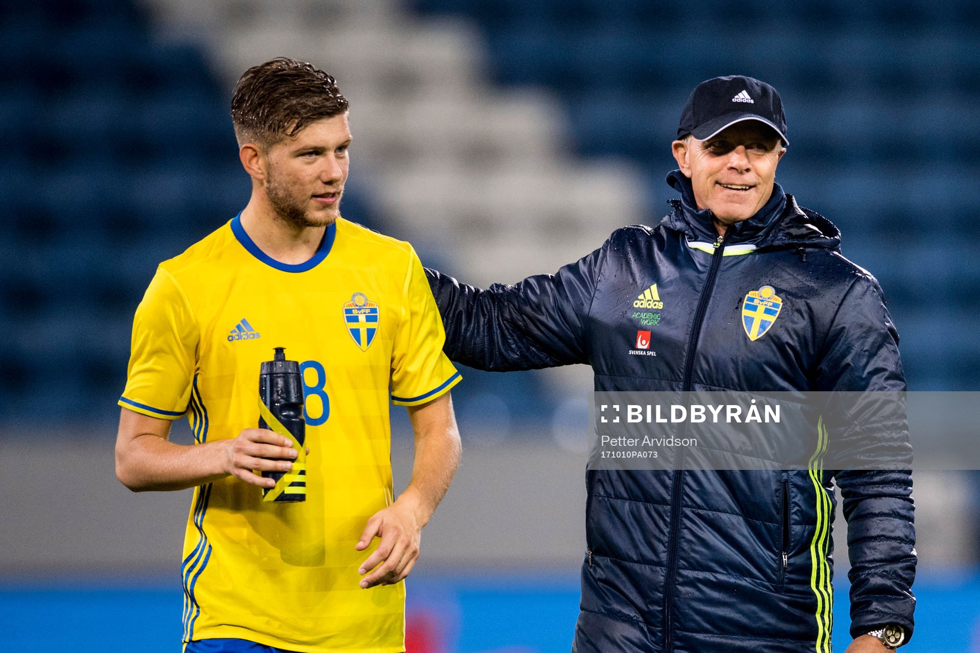 Sveriges Anton Saletros och förbundskapten Roland Nilsson
