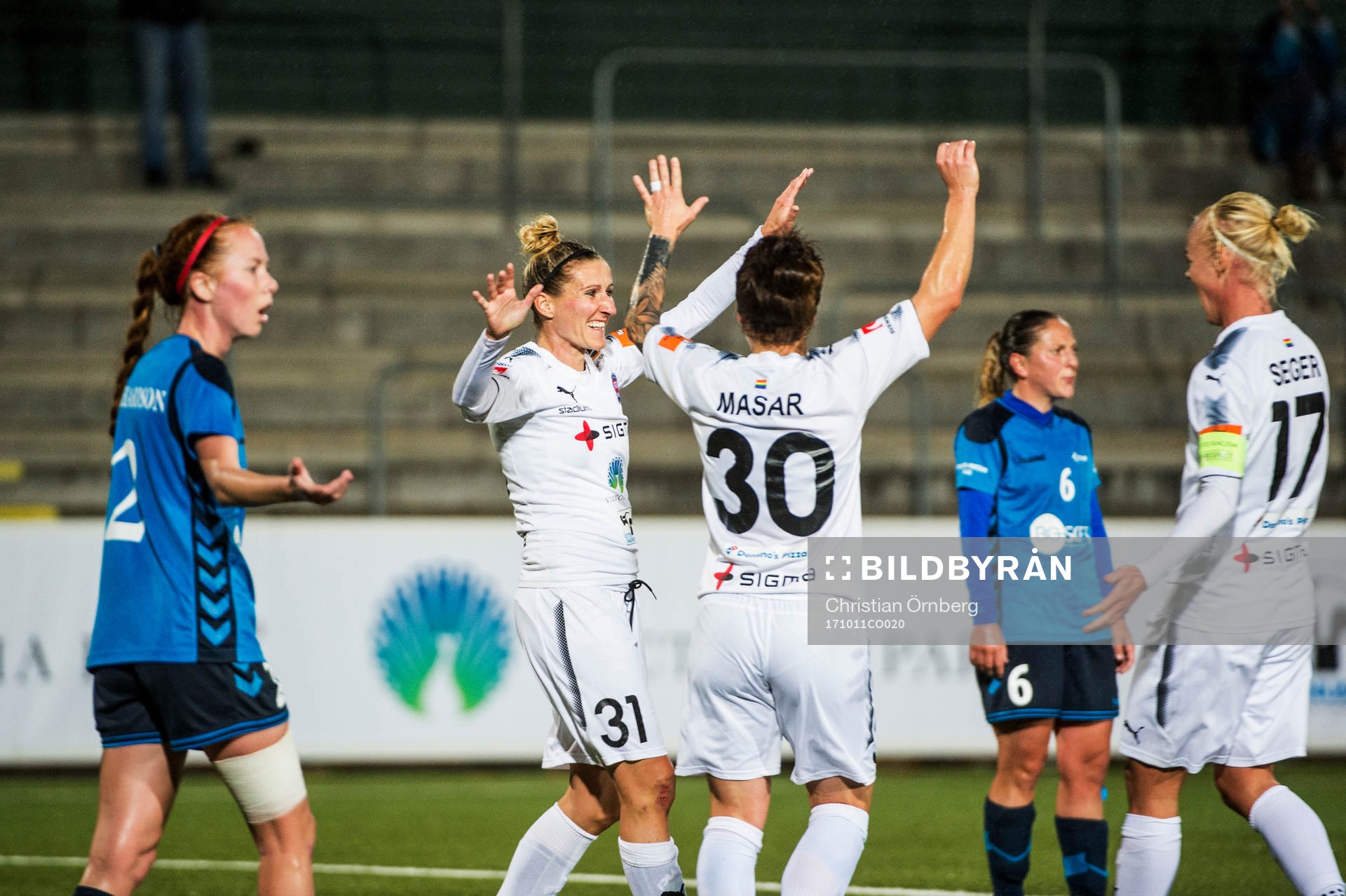 Rosengårds Anja Mittag jublar