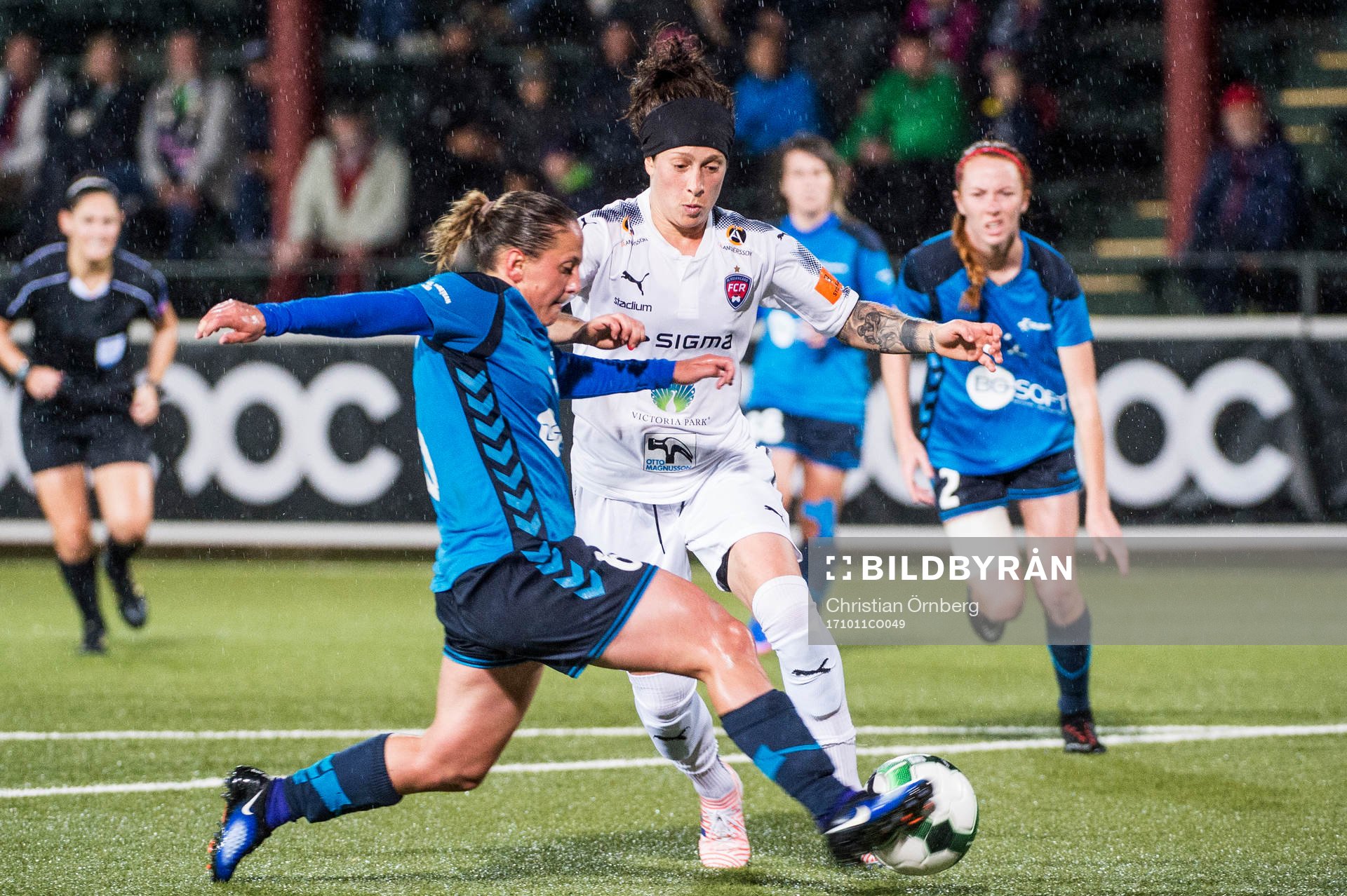 Olimpia Clujs Adina Giurgiu mot Rosengårds Ella Masar