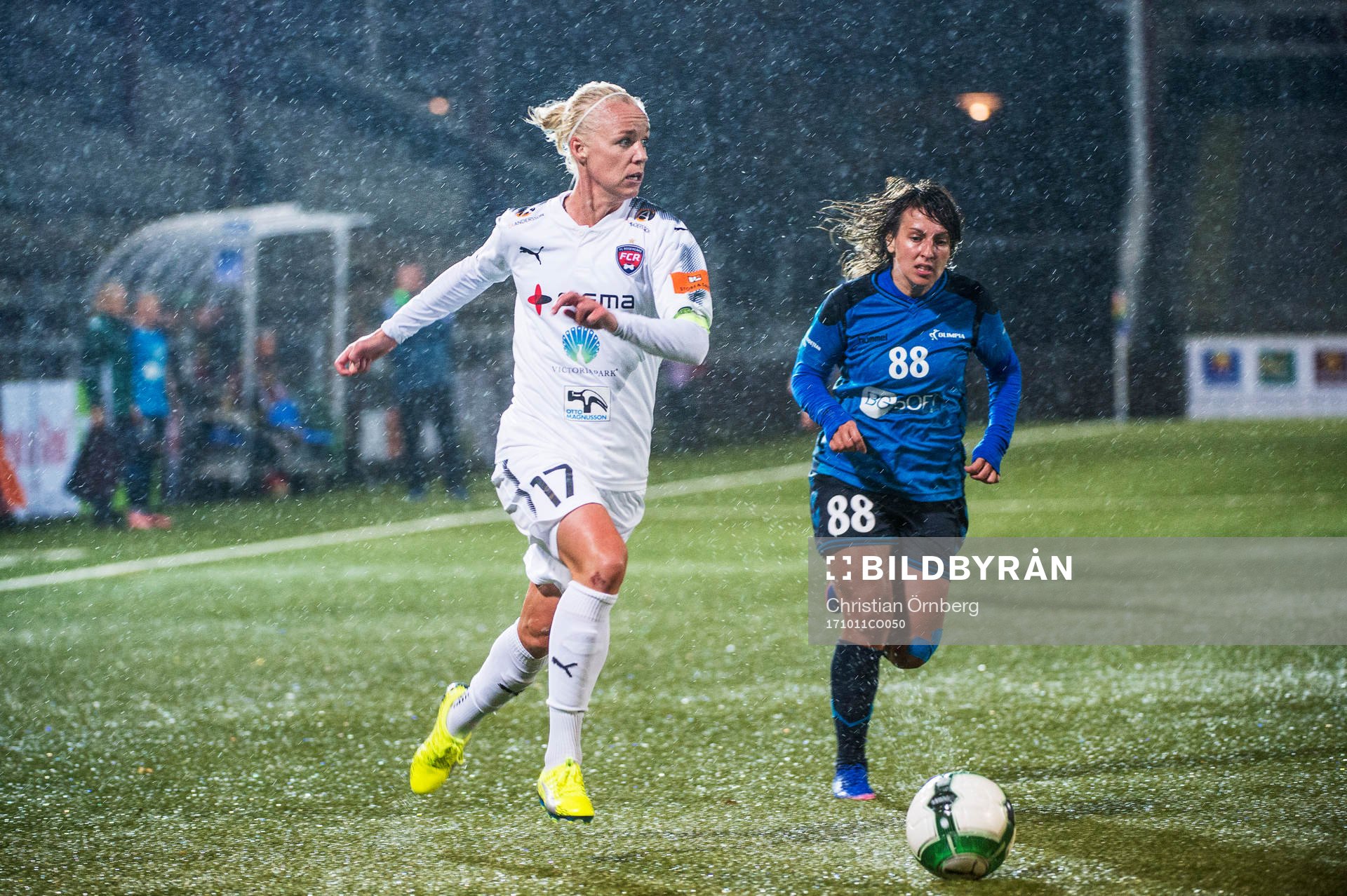 Rosengårds Caroline Seger mot Olimpia Clujs Beatrice