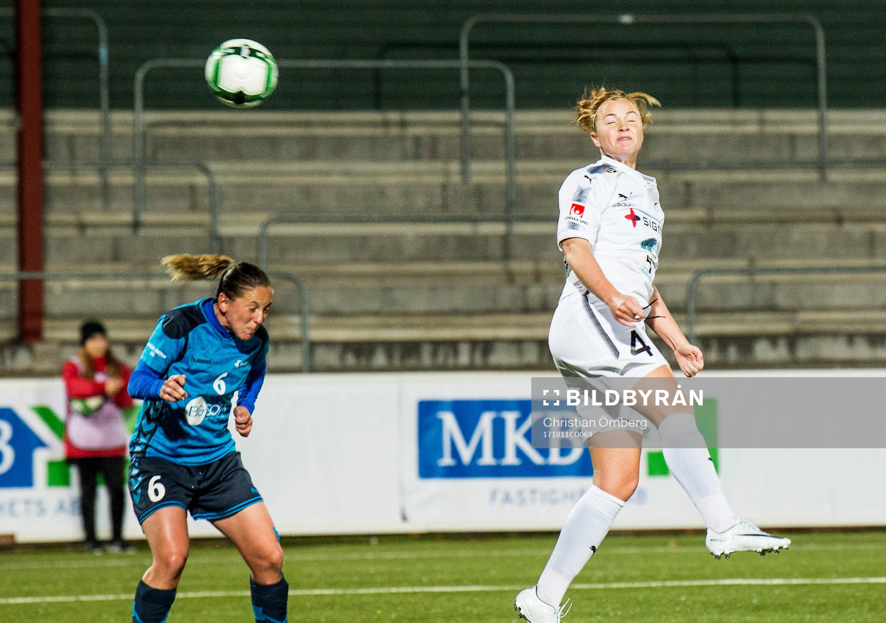 Rosengårds Glodis Perla Viggosdottir mot Olimpia Clujs