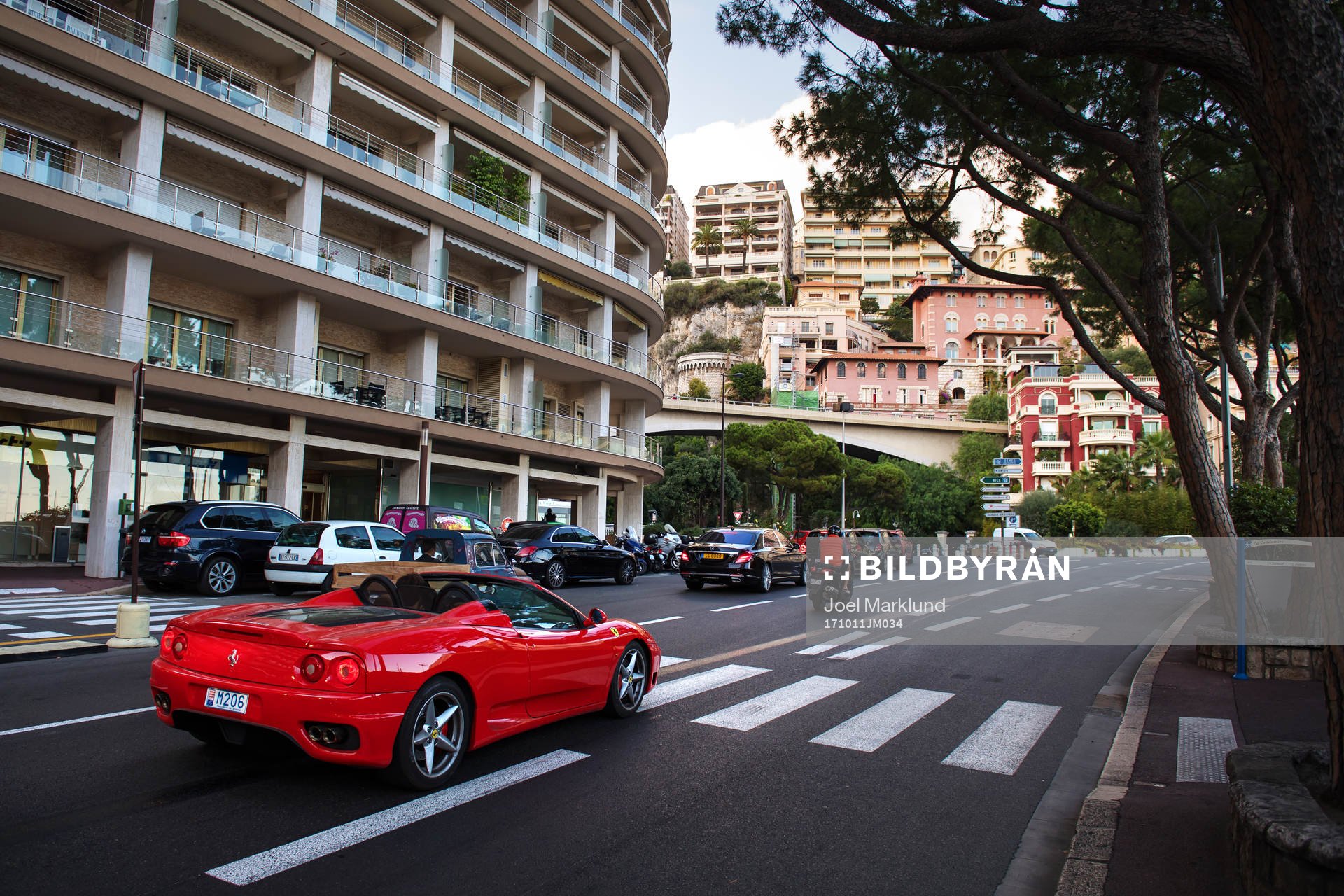 En Ferrari