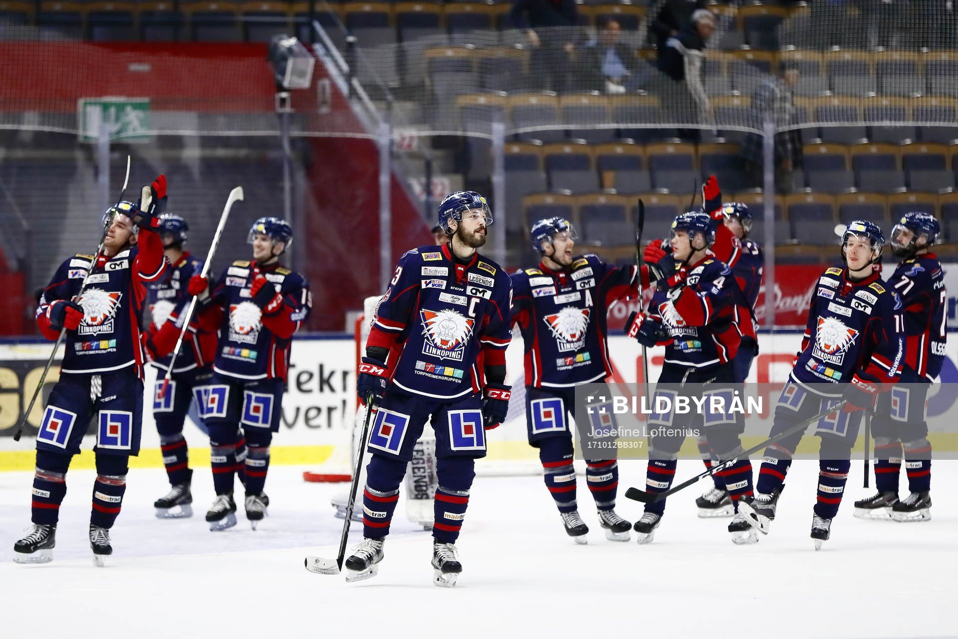 Linköpings Niklas Persson med flera jublar