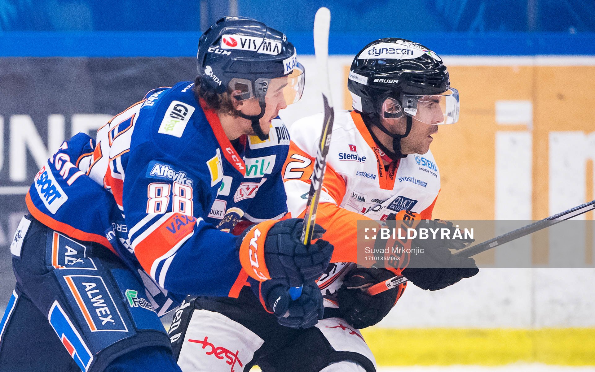 Växjös Adam Brodecki och Karlskronas Cory Murphy