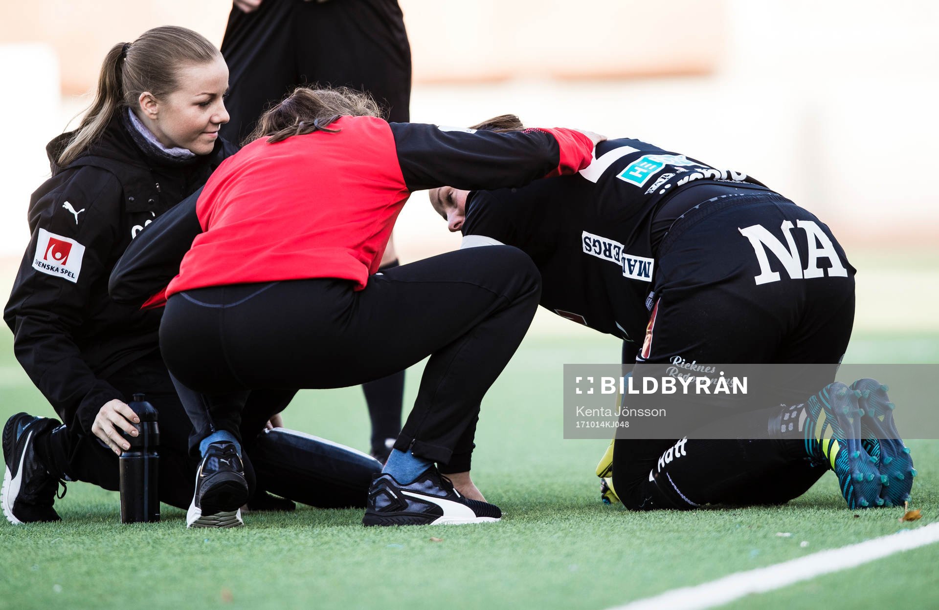Örebros målvakt Carola Söberg har skadat sig