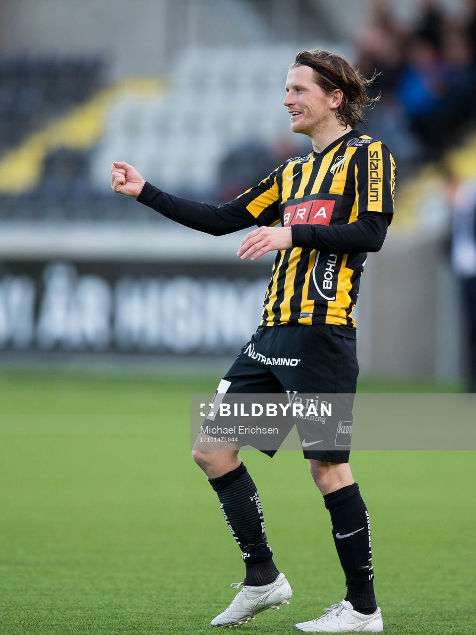 Häckens Erik Friberg jublar