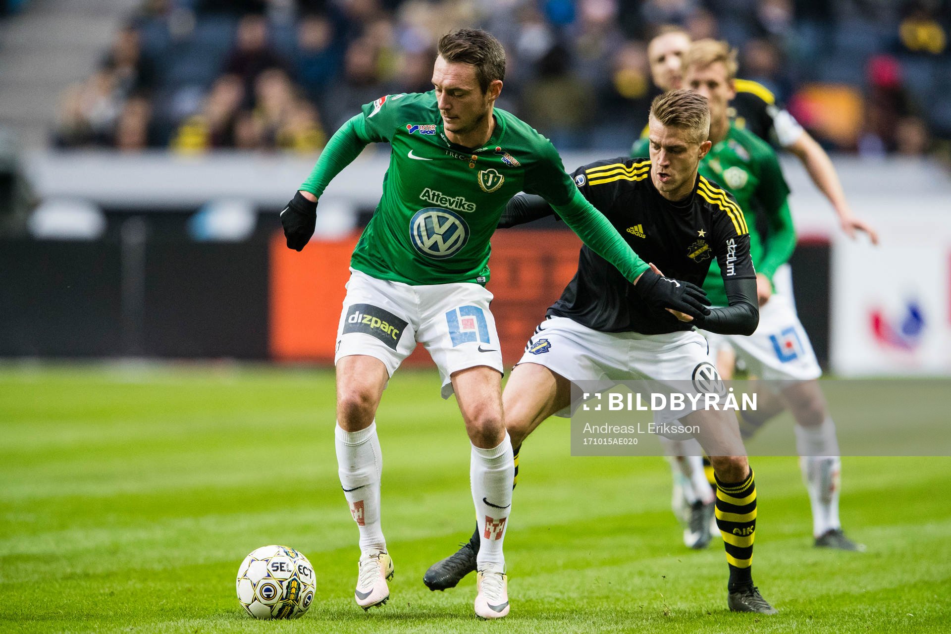s Rasmus Lindkvist