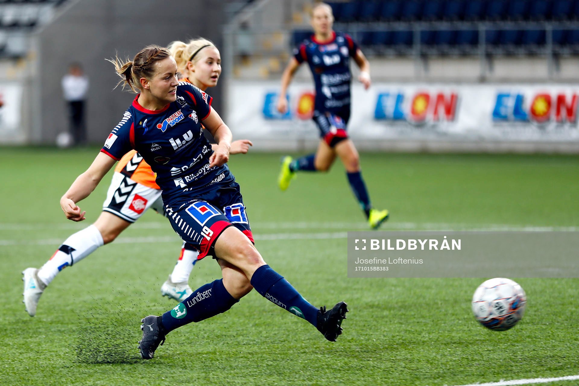 Linköpings Kristine Minde gör 1-0