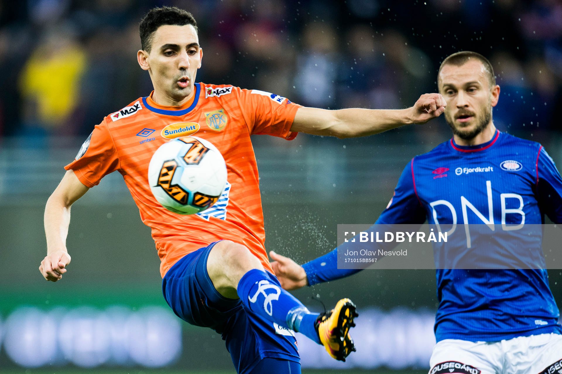 Mostafa Abdellaoue of Aalesund and Enar Jaager of Vålerenga