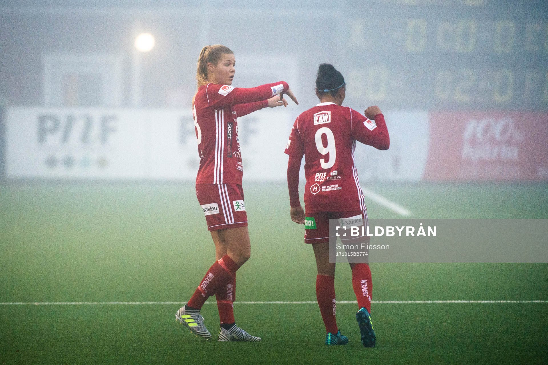 Piteås Nina Jakobsson och Piteås Madelen Janogy