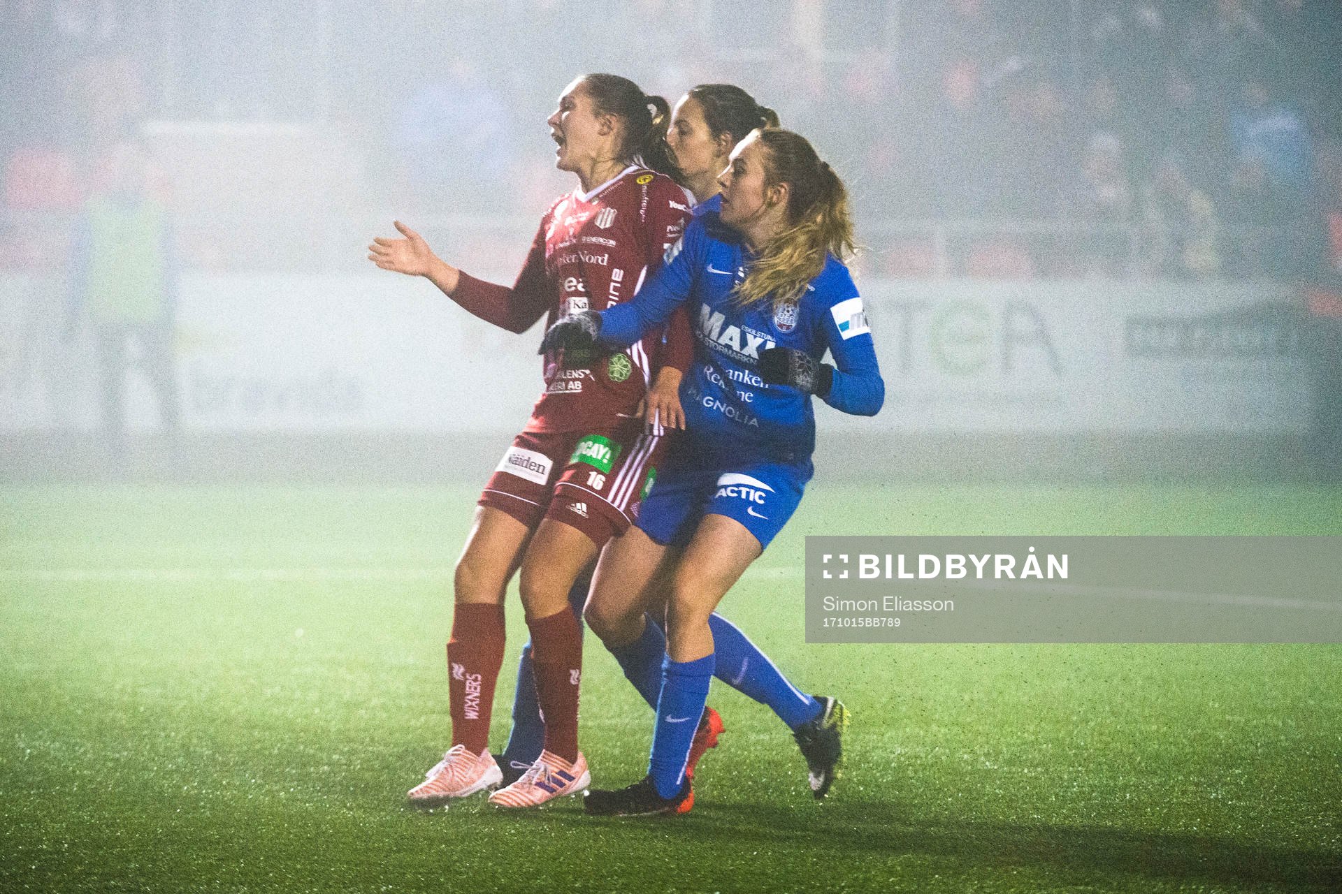 Piteås Felicia Karlsson reagerar