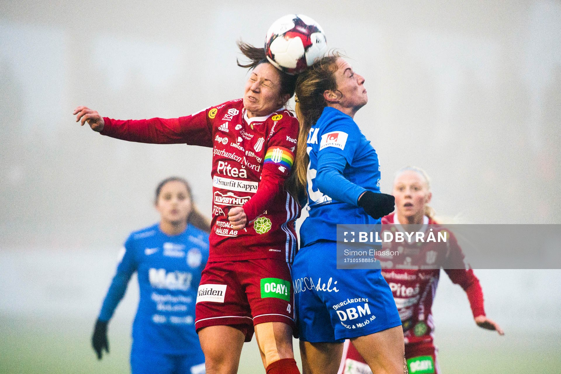Piteås Josefin Johansson och Eskilstunas Petra Johansson