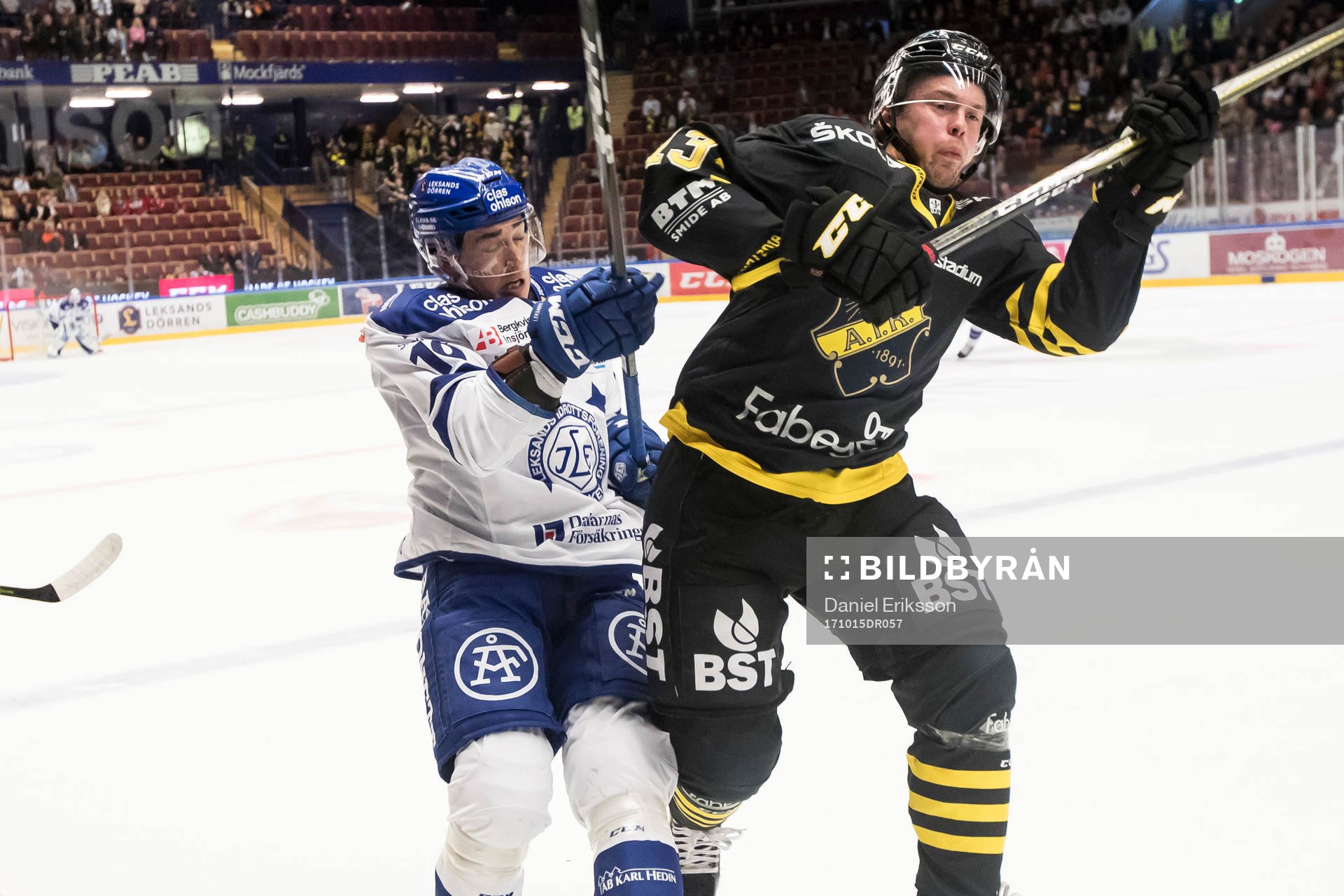 s Henrik Marklund  i ishockeymatchen i Hockeyallsvenskan